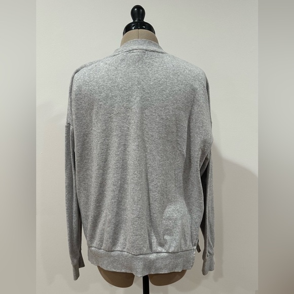 Colsie Grey Sweater - Picture 3 of 5